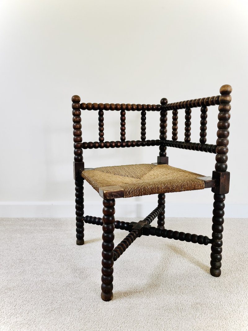 Bobbin-Turned Corner Chair